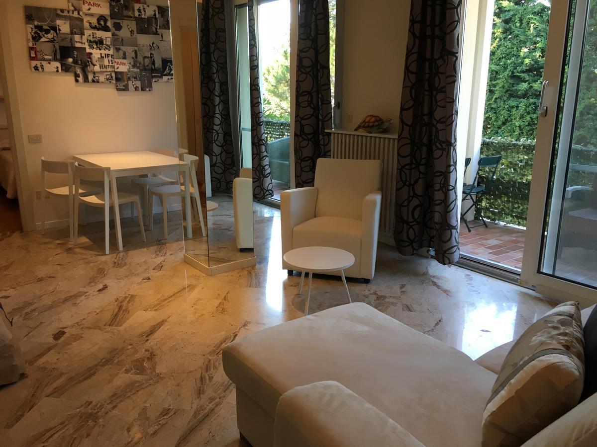 Sunset Apartment Сирмионе Экстерьер фото