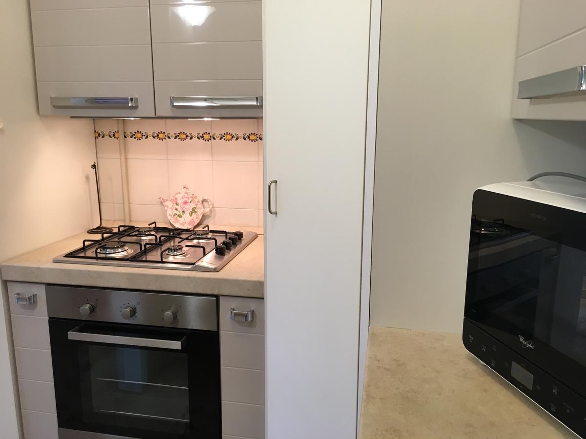 Sunset Apartment Сирмионе Экстерьер фото