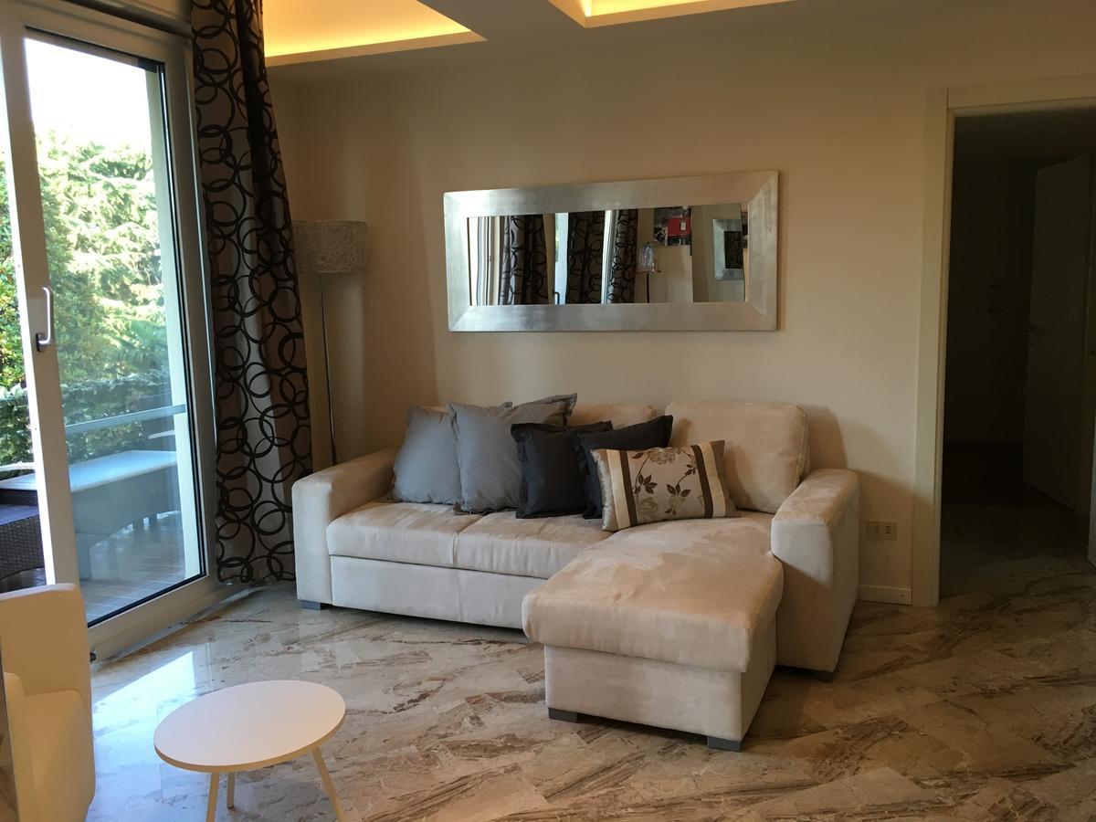 Sunset Apartment Сирмионе Экстерьер фото